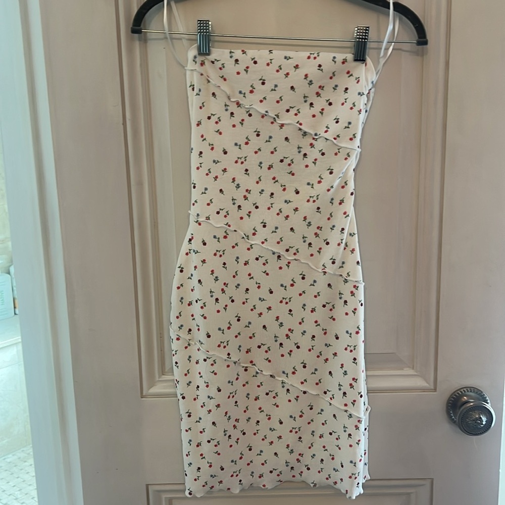 Princess Polly Floral Strapless Mini Dress